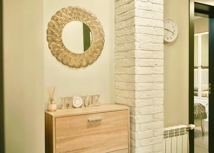 Centralside Retreat With Free Parking Spot Apartamento